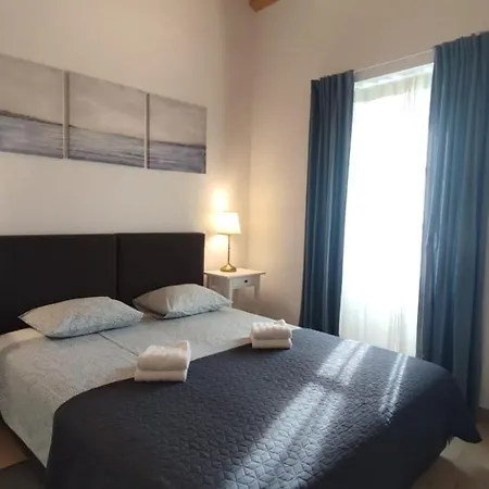 Marinac Apartament *